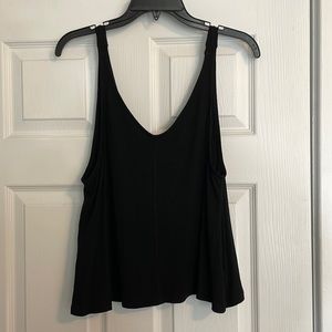 CJLA black ribbed tank, M